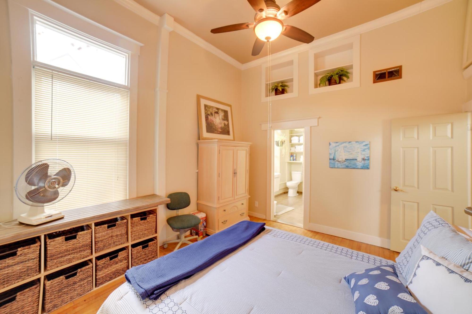 Walk To Water St And River Quaint Saugatuck Apt Luaran gambar