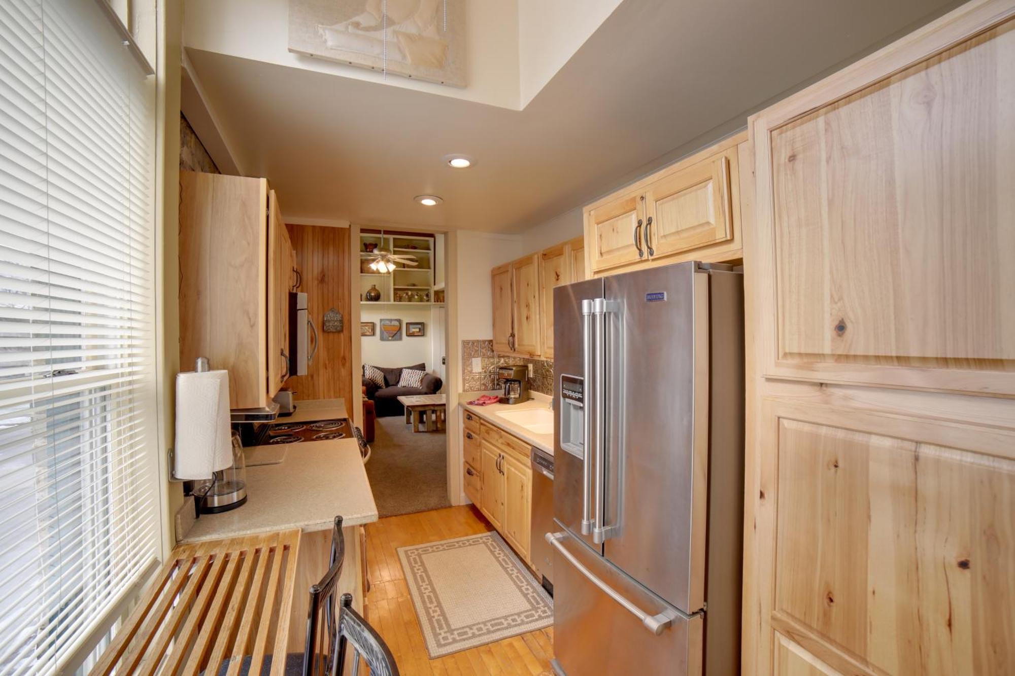 Walk To Water St And River Quaint Saugatuck Apt Luaran gambar
